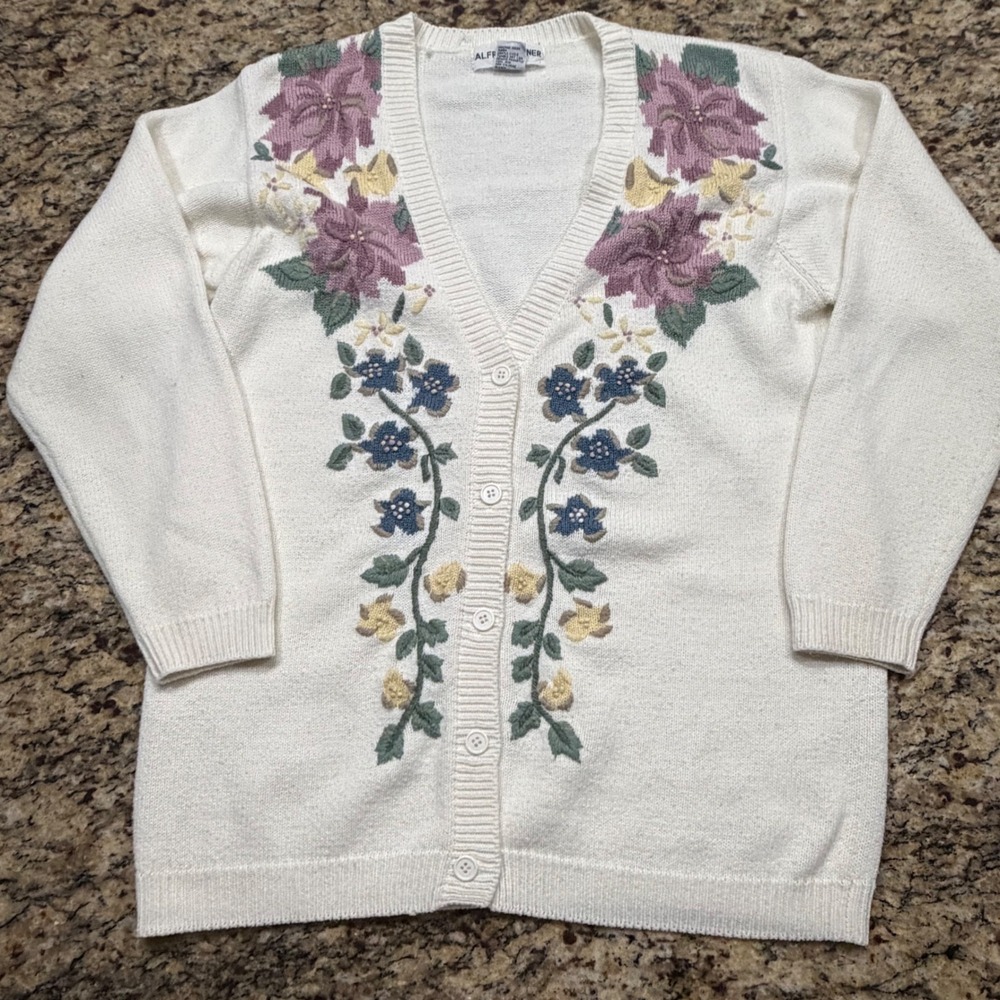 Vintage Alfred Dunner Floral Embroidered Cardigan Sweater‎ Cream Knit Womens S